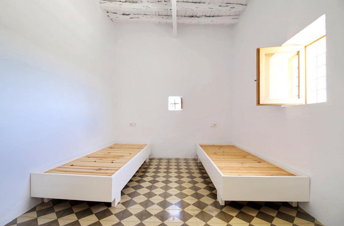 6 soveværelse Finca/Landehus til salg i Sant Rafael de Sa Creu med swimmingpool garage - € 4.200.000 (Ref: 9196309)