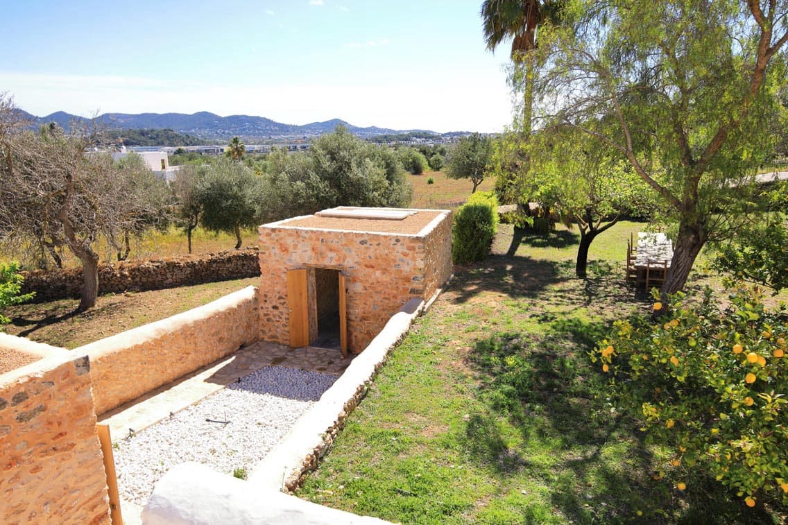6 soveværelse Finca/Landehus til salg i Sant Rafael de Sa Creu med swimmingpool garage - € 4.200.000 (Ref: 9196309)