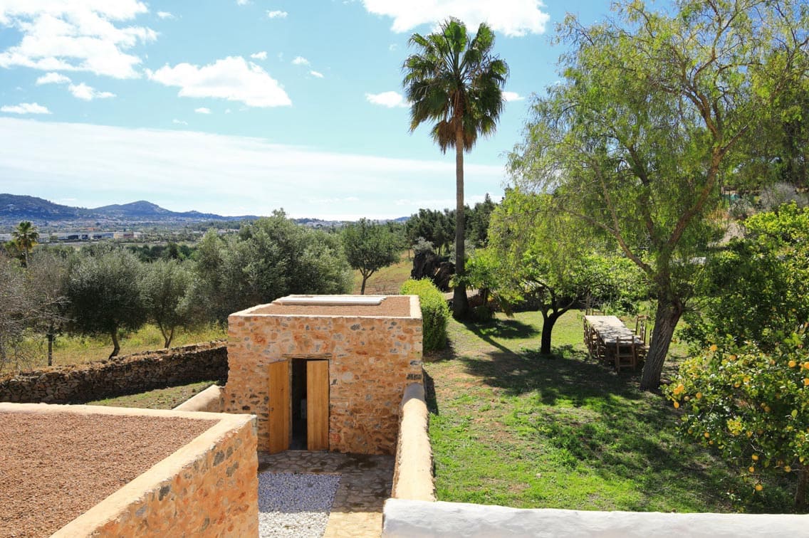 6 soveværelse Finca/Landehus til salg i Sant Rafael de Sa Creu med swimmingpool garage - € 4.200.000 (Ref: 9196309)