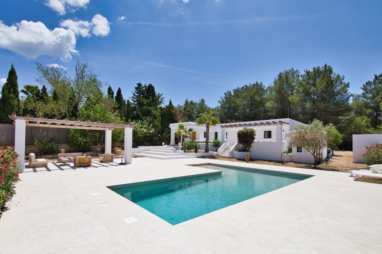 5 soverom Bungalow til salgs i Santa Eulalia / Santa Eularia med svømmebasseng garasje - € 2 990 000 (Ref: 9199403)