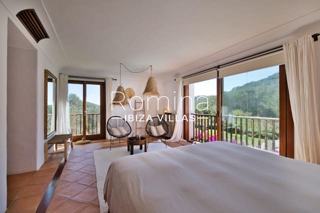 5 sypialnia Finka/Dom wiejski na sprzedaż w Santa Eulalia / Santa Eularia z basenem garażem - 8 200 000 € (Ref: 9199422)
