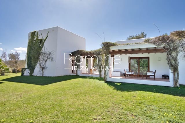 5 sypialnia Finka/Dom wiejski na sprzedaż w Santa Eulalia / Santa Eularia z basenem garażem - 8 200 000 € (Ref: 9199422)