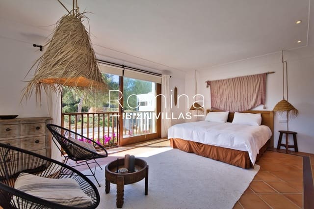 5 sypialnia Finka/Dom wiejski na sprzedaż w Santa Eulalia / Santa Eularia z basenem garażem - 8 200 000 € (Ref: 9199422)