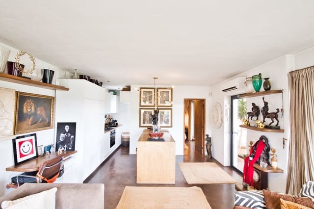 2 quarto Quinta/Casa Rural para venda em Santa Eulalia / Santa Eularia com piscina - 2 950 000 € (Ref: 9199423)