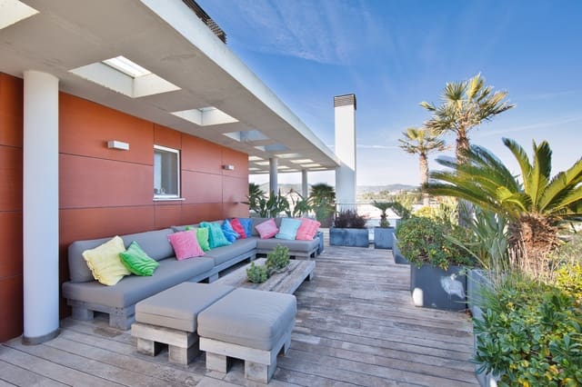 3 soverom Leilighet til salgs i Ibiza by med svømmebasseng garasje - € 1 495 000 (Ref: 9199764)