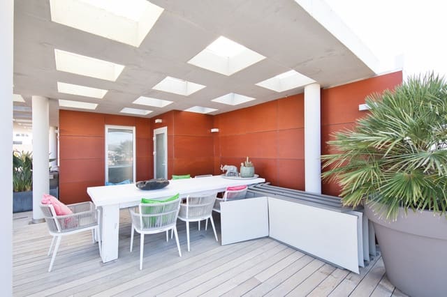 3 soverom Leilighet til salgs i Ibiza by med svømmebasseng garasje - € 1 495 000 (Ref: 9199764)