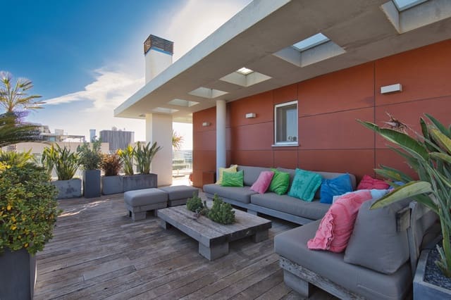 3 soverom Leilighet til salgs i Ibiza by med svømmebasseng garasje - € 1 495 000 (Ref: 9199764)