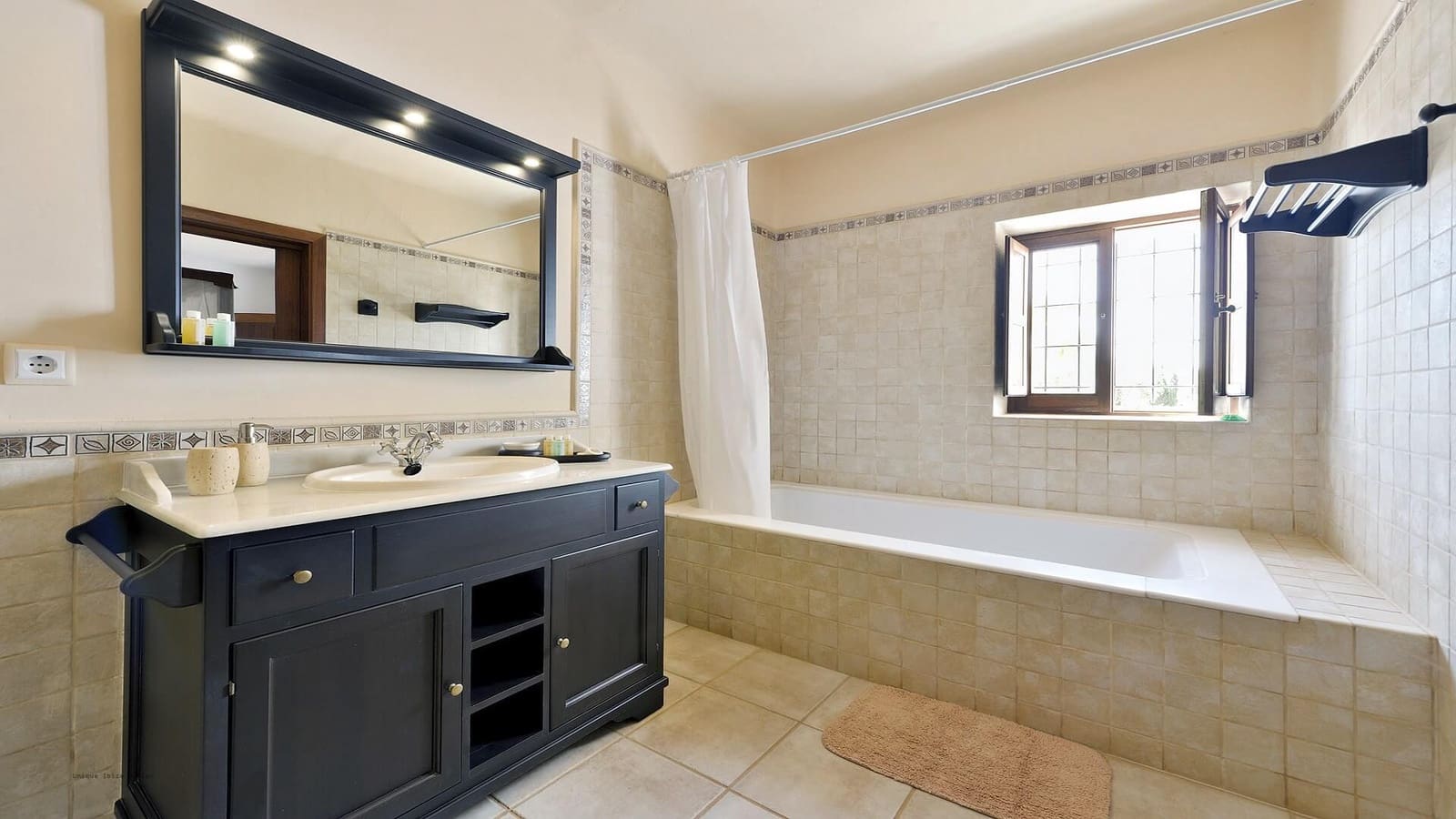 5 bedroom Finca/Country House for sale in Santa Eulalia / Santa Eularia with pool garage - € 4,500,000 (Ref: 9199911)