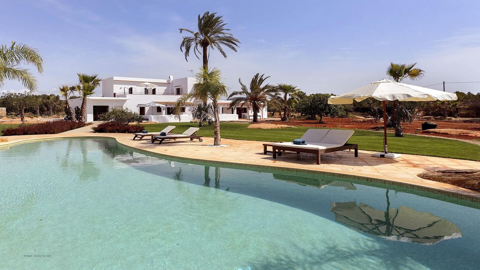 5 bedroom Finca/Country House for sale in Santa Eulalia / Santa Eularia with pool garage - € 4,500,000 (Ref: 9199911)