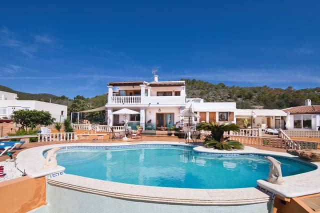 6 soveværelse Villa til salg i Ibiza by med swimmingpool garage - € 2.700.000 (Ref: 9199958)