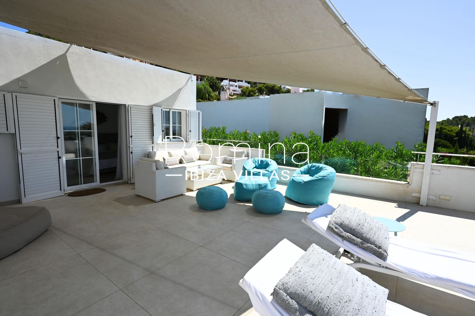 4 soveværelse Villa til salg i Santa Eulalia / Santa Eularia med swimmingpool garage - € 2.970.000 (Ref: 9199968)