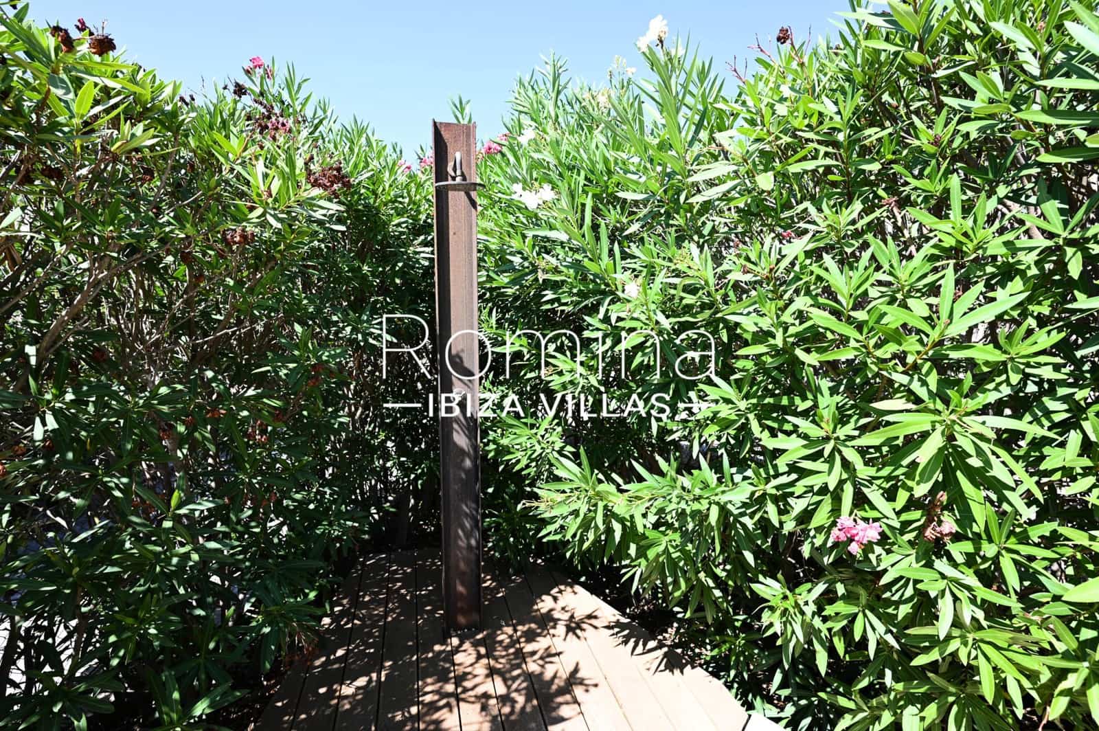 4 soveværelse Villa til salg i Santa Eulalia / Santa Eularia med swimmingpool garage - € 2.970.000 (Ref: 9199968)