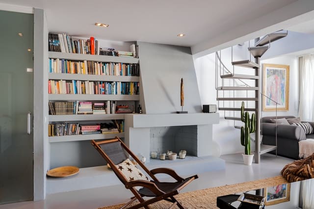 1 soveværelse Lejlighed til salg i Roca Llisa, Santa Eulalia / Santa Eularia med garage - € 1.295.000 (Ref: 9202778)