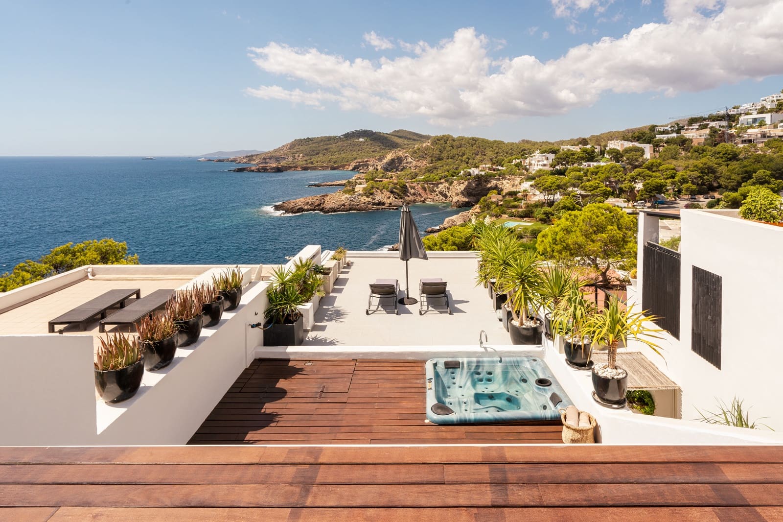 1 soveværelse Lejlighed til salg i Roca Llisa med garage - € 1.295.000 (Ref: 9202778)