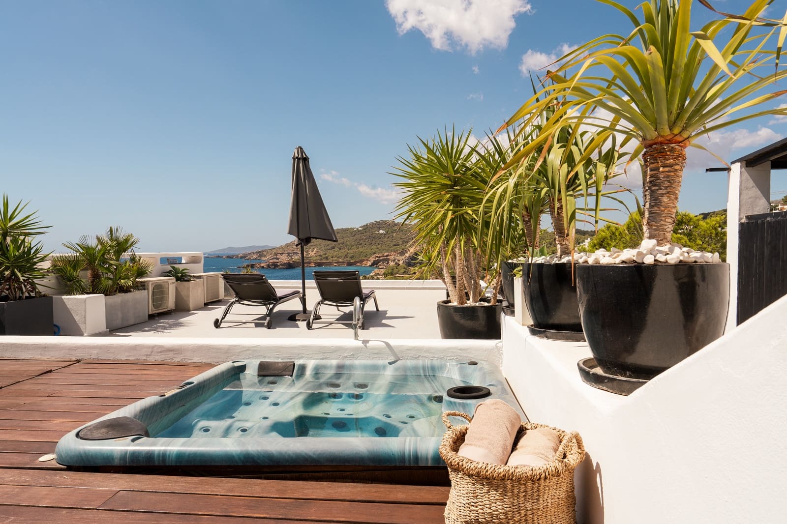 1 soveværelse Lejlighed til salg i Roca Llisa med garage - € 1.295.000 (Ref: 9202778)