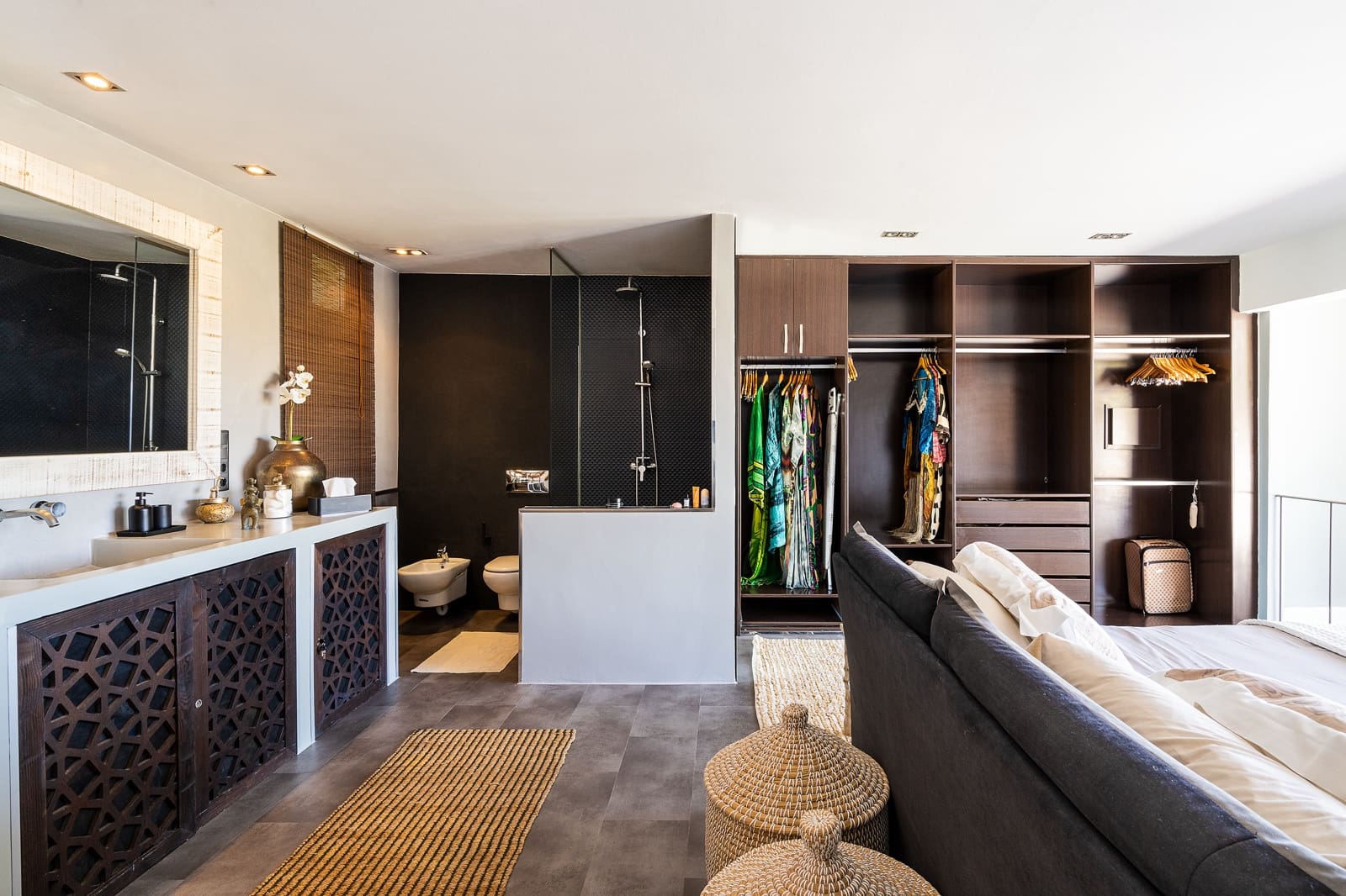 1 soveværelse Lejlighed til salg i Roca Llisa med garage - € 1.295.000 (Ref: 9202778)