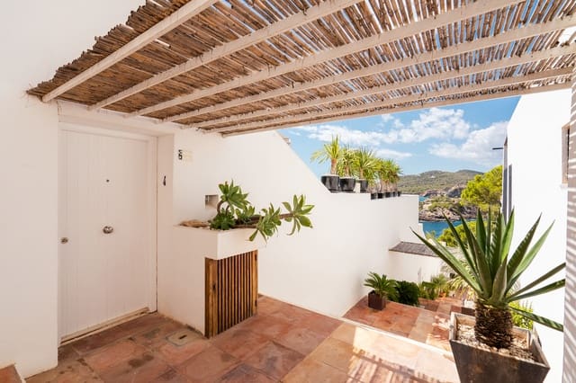 1 soveværelse Lejlighed til salg i Roca Llisa, Santa Eulalia / Santa Eularia med garage - € 1.295.000 (Ref: 9202778)