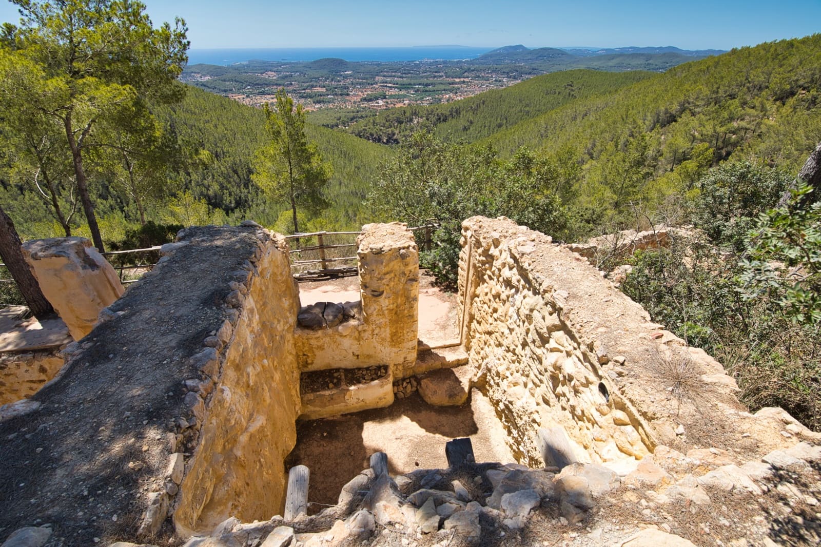 3 soveværelse Finca/Landehus til salg i San Miguel / Sant Miquel de Balansat med garage - € 4.660.000 (Ref: 9227415)