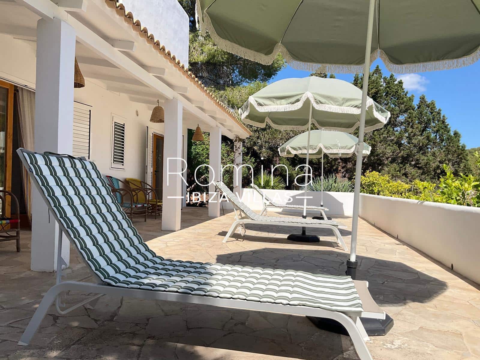 4 soveværelse Villa til salg i Cala Llenya med swimmingpool garage - € 2.800.000 (Ref: 9308712)