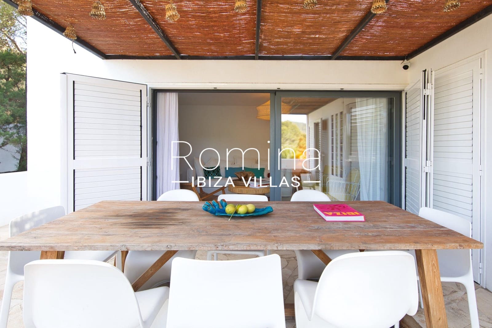 4 soveværelse Villa til salg i Cala Llenya med swimmingpool garage - € 2.800.000 (Ref: 9308712)