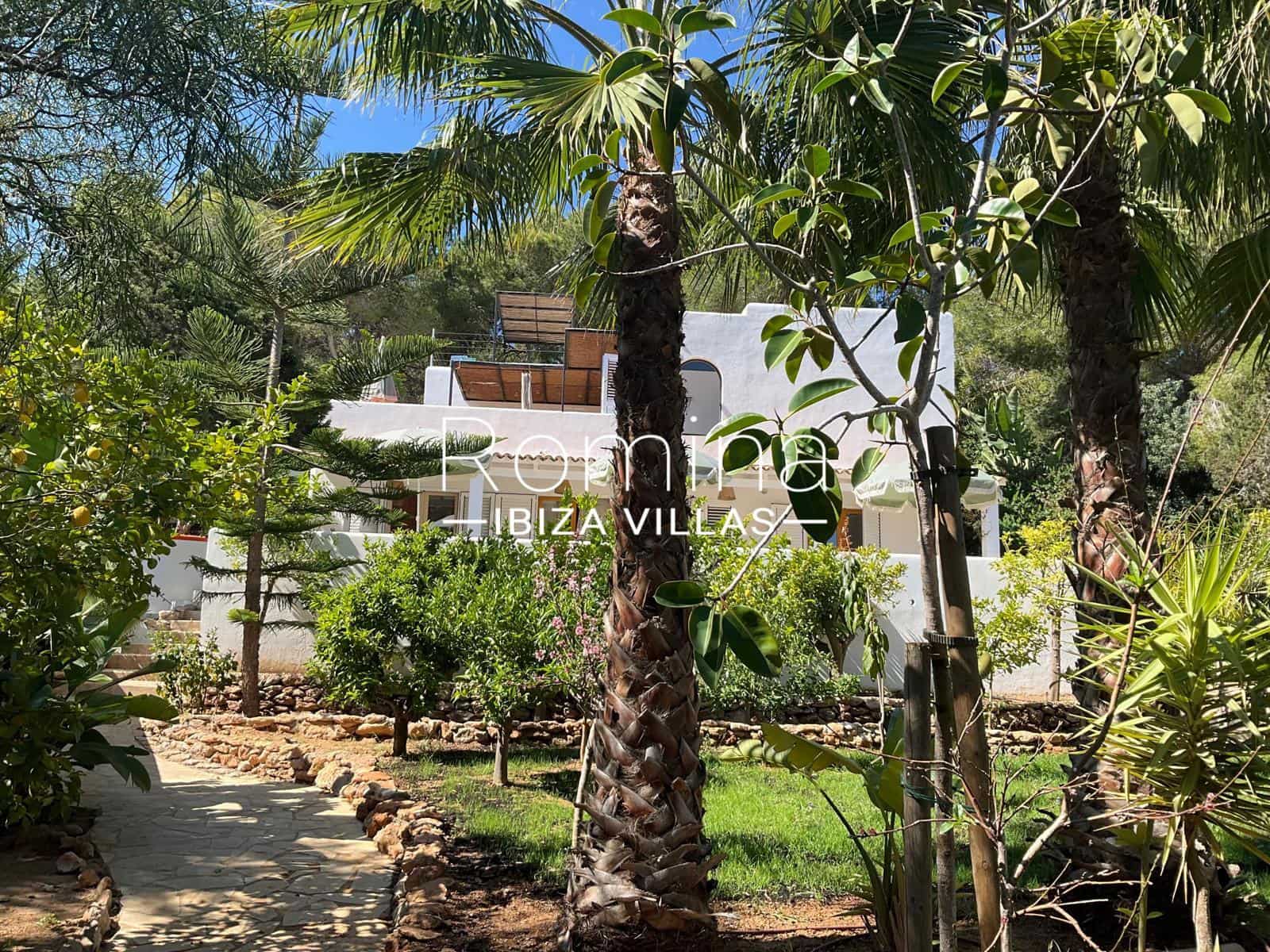 4 soveværelse Villa til salg i Cala Llenya med swimmingpool garage - € 2.800.000 (Ref: 9308712)