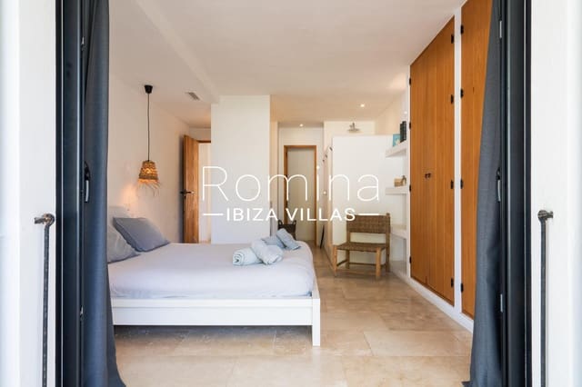 4 soverom Villa til salgs i Cala Tarida, San Jose / Sant Josep de Sa Talaia med svømmebasseng - € 1 590 000 (Ref: 9357231)