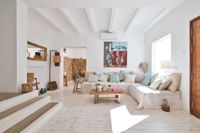 5 chambre Maison de Ville à vendre à Cala Molí, San Jose / Sant Josep de Sa Talaia avec piscine garage - 2 900 000 € (Ref: 9362985)