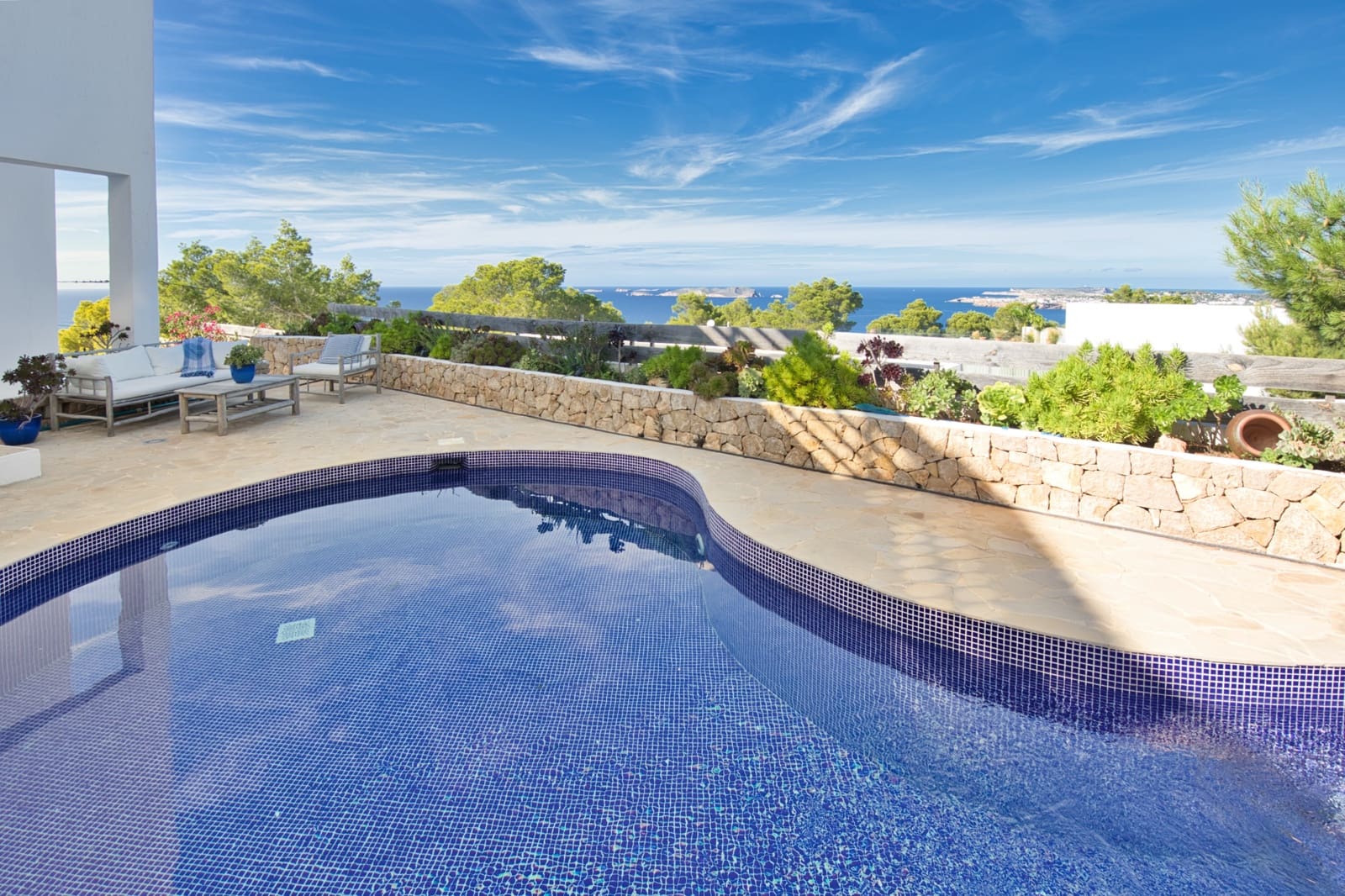 5 sypialnia Dom na sprzedaż w Cala Moli z basenem garażem - 2 900 000 € (Ref: 9362985)