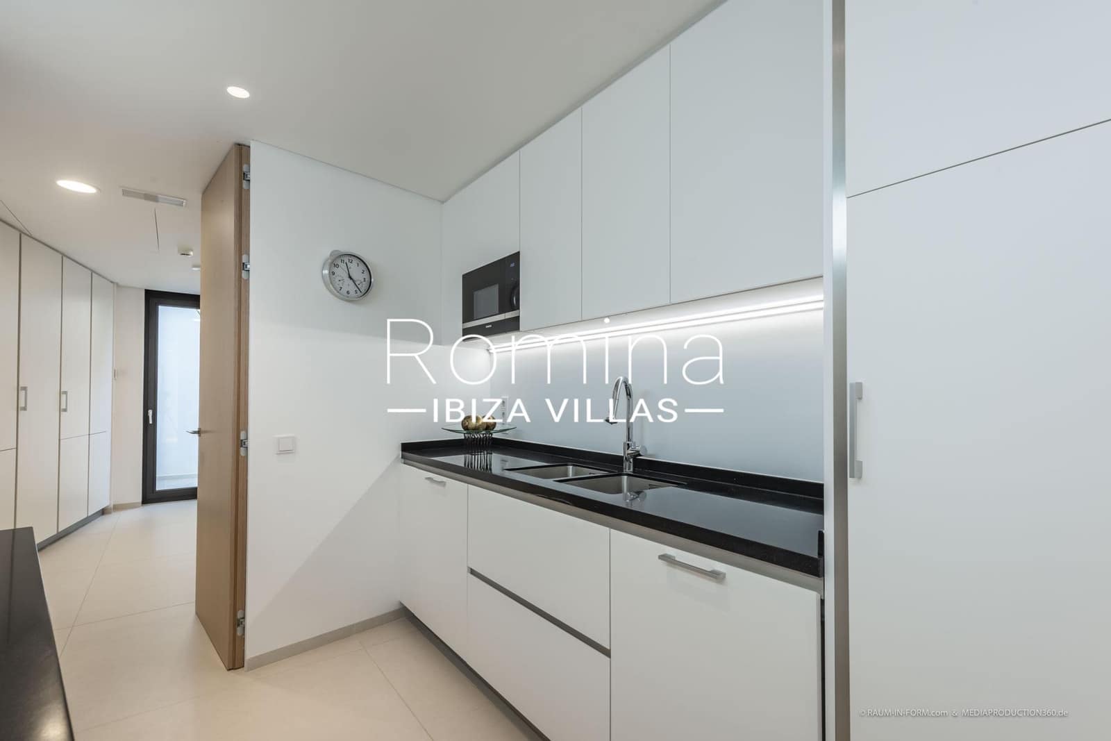 9 makuuhuone Bungalow myytävänä paikassa Roca Llisa mukana uima-altaan 
autotalli - 9 800 000 € (Ref: 9373885)