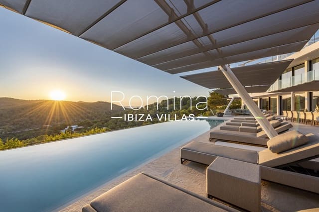 9 makuuhuone Bungalow myytävänä paikassa Roca Llisa, Santa Eulalia / Santa Eularia mukana uima-altaan 
autotalli - 9 800 000 € (Ref: 9373885)