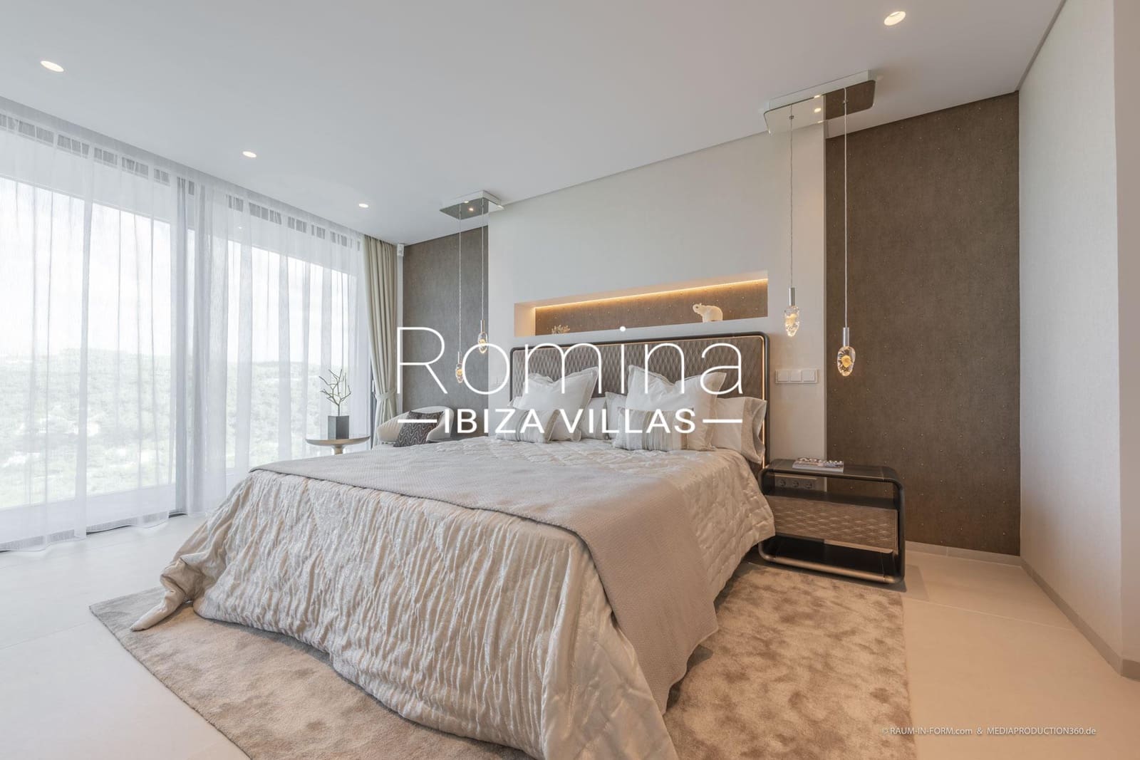 9 makuuhuone Bungalow myytävänä paikassa Roca Llisa mukana uima-altaan 
autotalli - 9 800 000 € (Ref: 9373885)