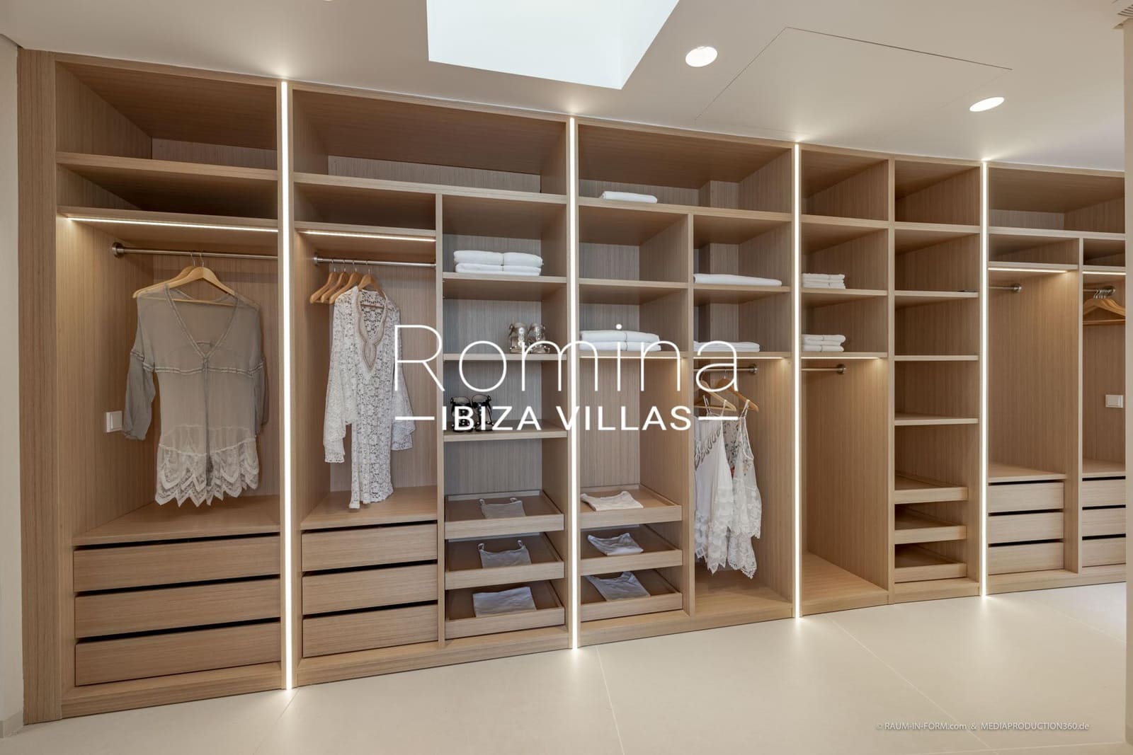 9 makuuhuone Bungalow myytävänä paikassa Roca Llisa mukana uima-altaan 
autotalli - 9 800 000 € (Ref: 9373885)