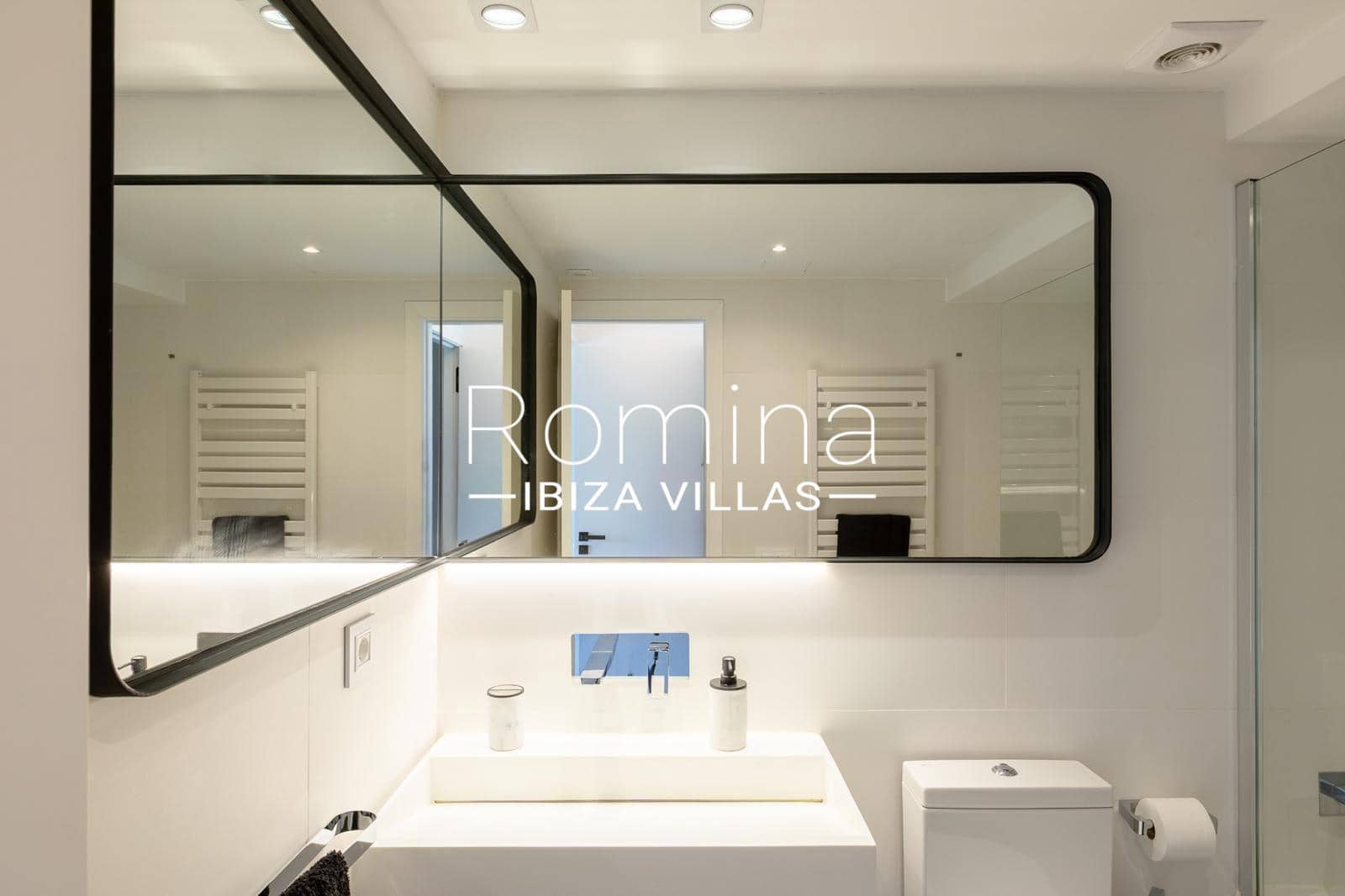 3 makuuhuone Huoneisto myytävänä paikassa Roca Llisa mukana uima-altaan - 790 000 € (Ref: 9388629)