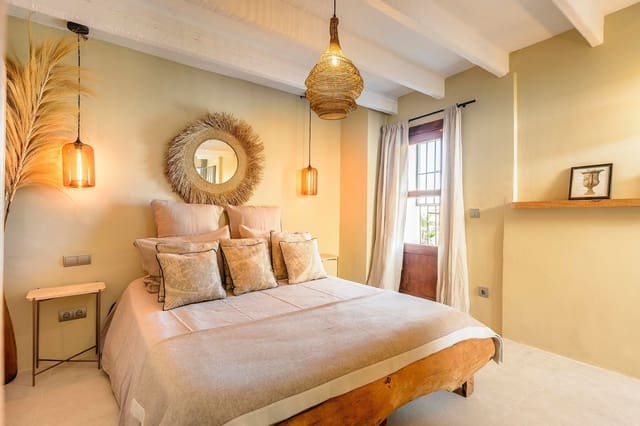 Adosado de 2 habitaciones en Ibiza / Eivissa ciudad en venta - 620.000 € (Ref: 9508957)