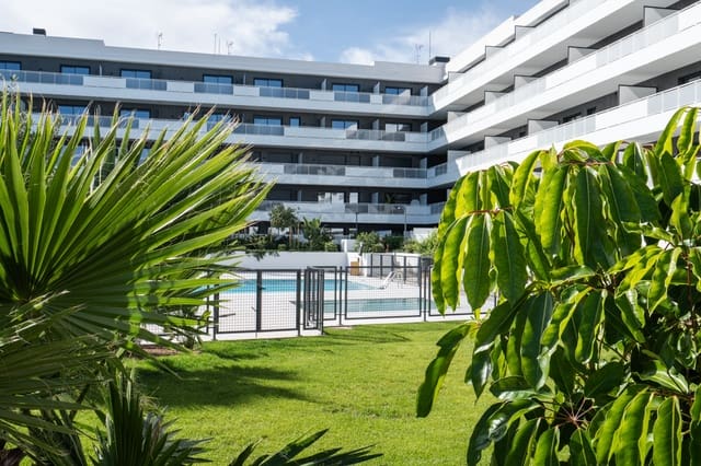 Apartamento de 4 habitaciones en Ibiza / Eivissa ciudad en venta con piscina garaje - 1.490.000 € (Ref: 9586822)