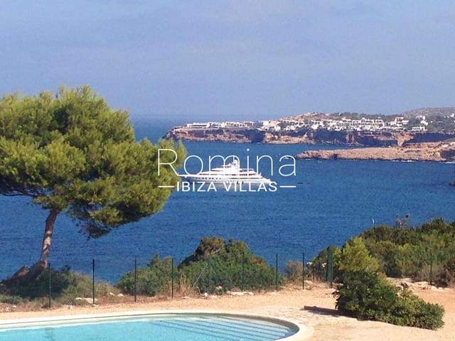 3 makuuhuone Rivitalo myytävänä paikassa Cala Molí, San Jose / Sant Josep de Sa Talaia mukana uima-altaan 
autotalli - 1 450 000 € (Ref: 9603296)