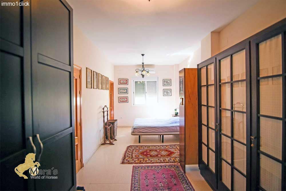 3 slaapkamer Finca/Landhuis te koop in La Puebla del Rio met zwembad - € 299.000 (Ref: 3246371)