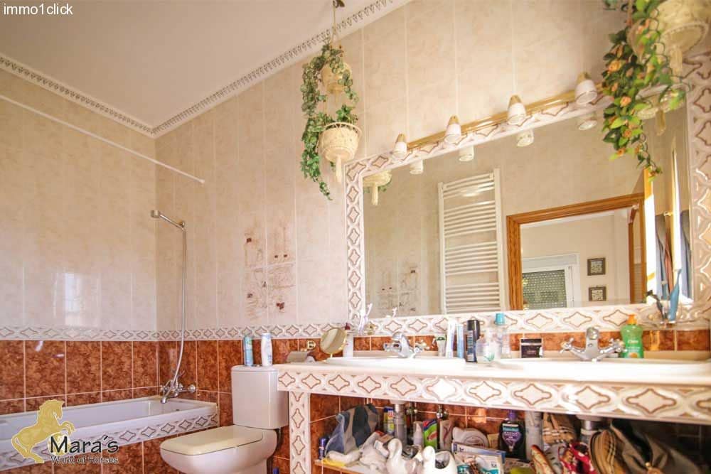 3 slaapkamer Finca/Landhuis te koop in La Puebla del Rio met zwembad - € 299.000 (Ref: 3246371)