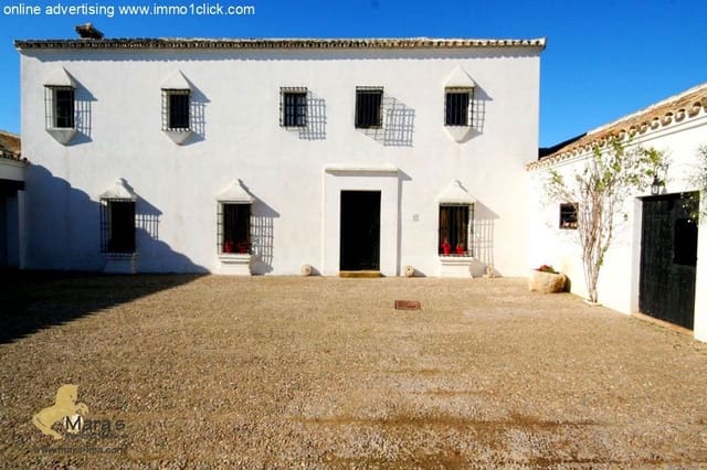 6 bedroom Finca/Country House for sale in Coria del Río with pool - € 1,300,000 (Ref: 4956443)