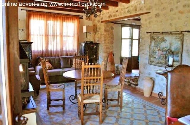 14 soveværelse Finca/Landehus til salg i Segura de la Sierra med swimmingpool - € 2.400.000 (Ref: 5428630)