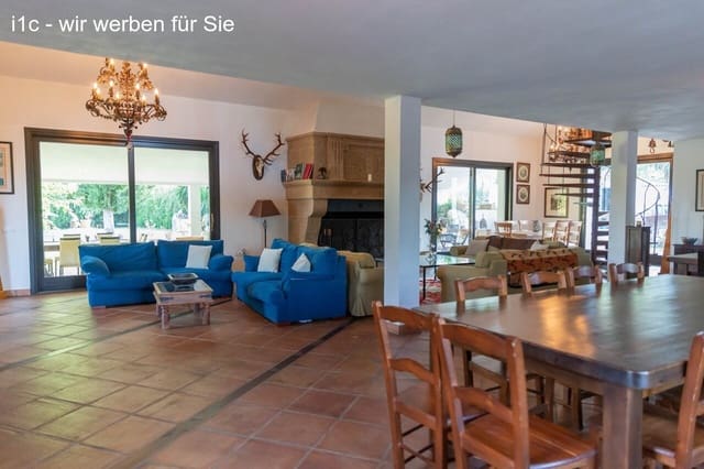 7 soveværelse Finca/Landehus til salg i Jimena de la Frontera med swimmingpool - € 1.800.000 (Ref: 6374178)