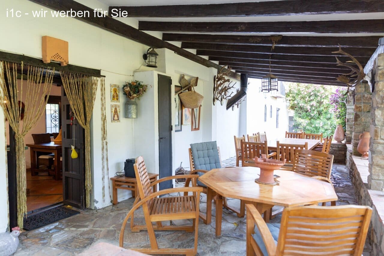 7 sypialnia Finka/Dom wiejski na sprzedaż w Jimena de la Frontera z basenem - 1 800 000 € (Ref: 6374178)