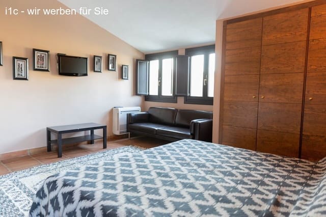 7 soveværelse Finca/Landehus til salg i Jimena de la Frontera med swimmingpool - € 1.800.000 (Ref: 6374178)