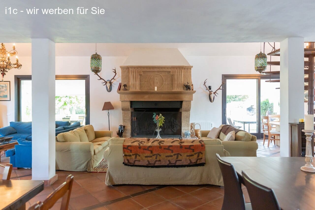 7 sypialnia Finka/Dom wiejski na sprzedaż w Jimena de la Frontera z basenem - 1 800 000 € (Ref: 6374178)