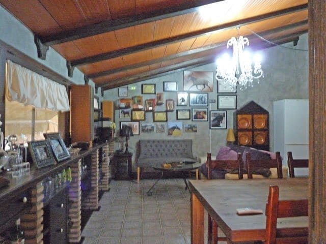 9 slaapkamer Finca/Landhuis te koop in Espiel - € 1.600.000 (Ref: 7348883)