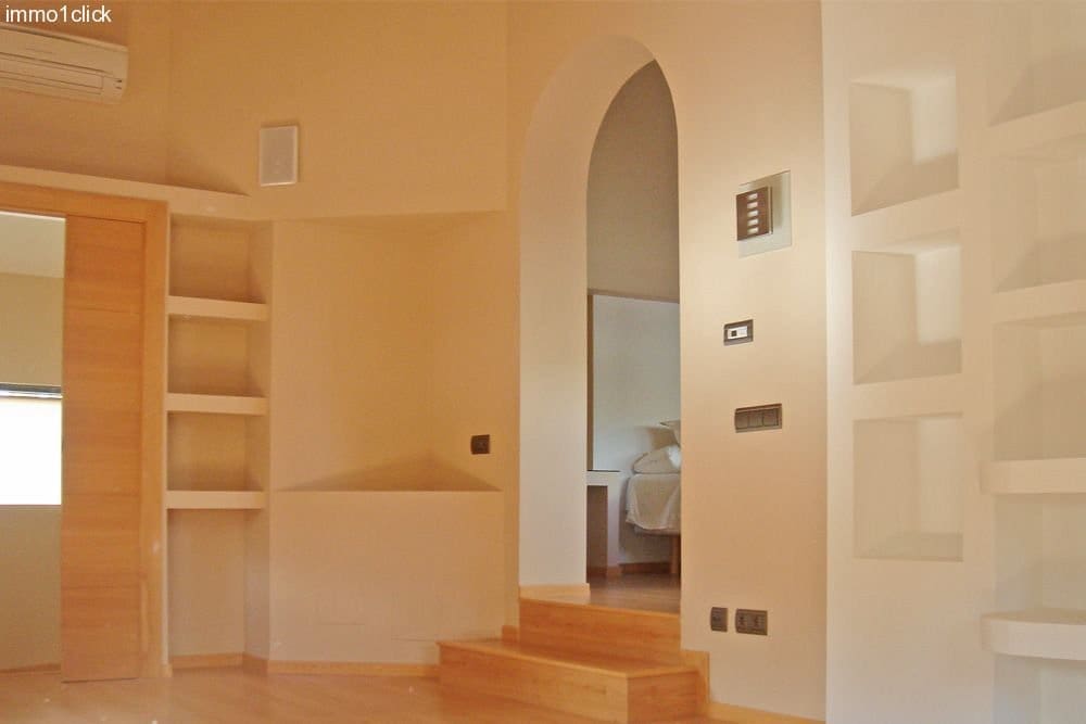 5 sovrum Villa till salu i Albolote med pool garage - 990 000 € (Ref: 8820484)