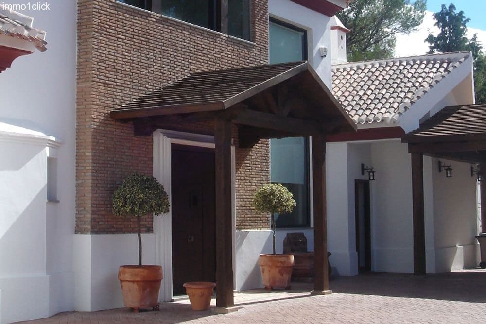 5 sovrum Villa till salu i Albolote med pool garage - 990 000 € (Ref: 8820484)