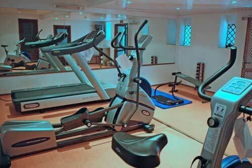 25 bedroom Finca/Country House for sale in Seville city with pool - € 12,900,000 (Ref: 8884865)