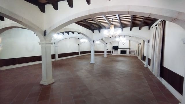 Finca/Hus på landet till salu i Arcos de la Frontera - 799 000 € (Ref: 9106739)