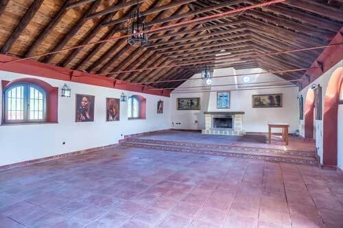 9 soveværelse Finca/Landehus til salg i La Puebla de Cazalla - € 1.800.000 (Ref: 9114836)